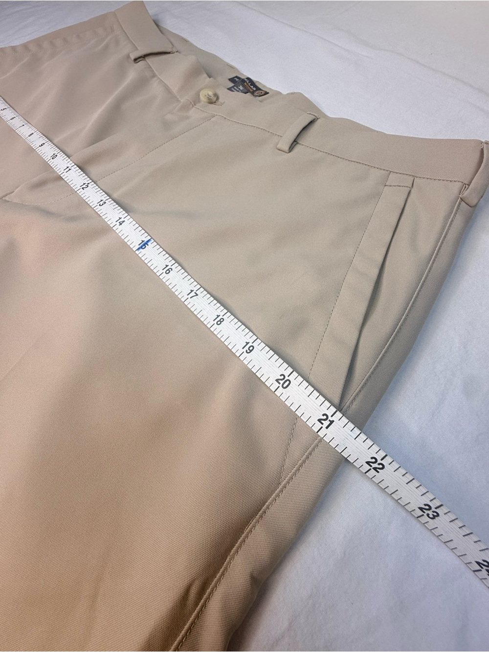 Peter Millar Wicking Golf Shorts Men’s 36 Khaki Performance Stretch - Picture 6 of 8